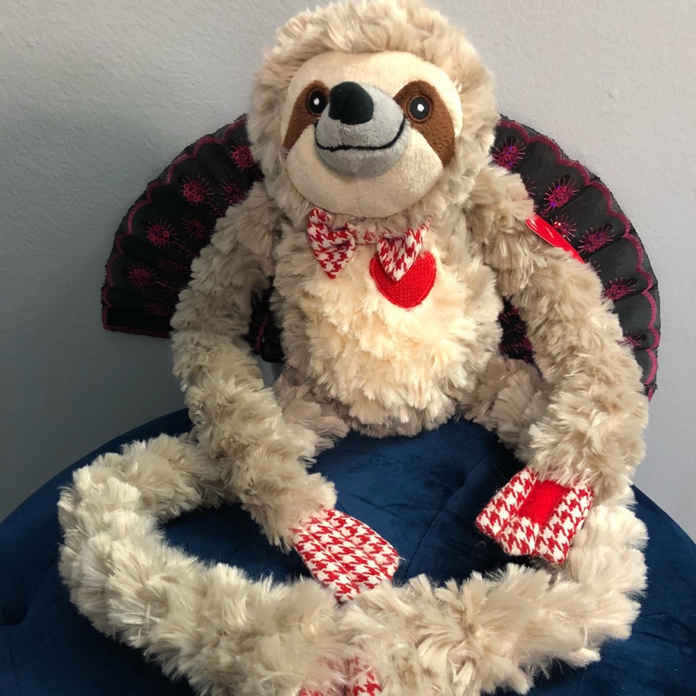 Virgil The Sloth! Pier One exclusive! Hard to find
